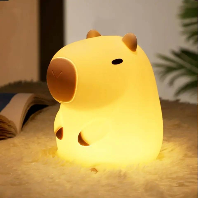 Capybara Squishy Silicone Lamp