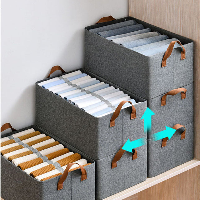 Folding organiser box